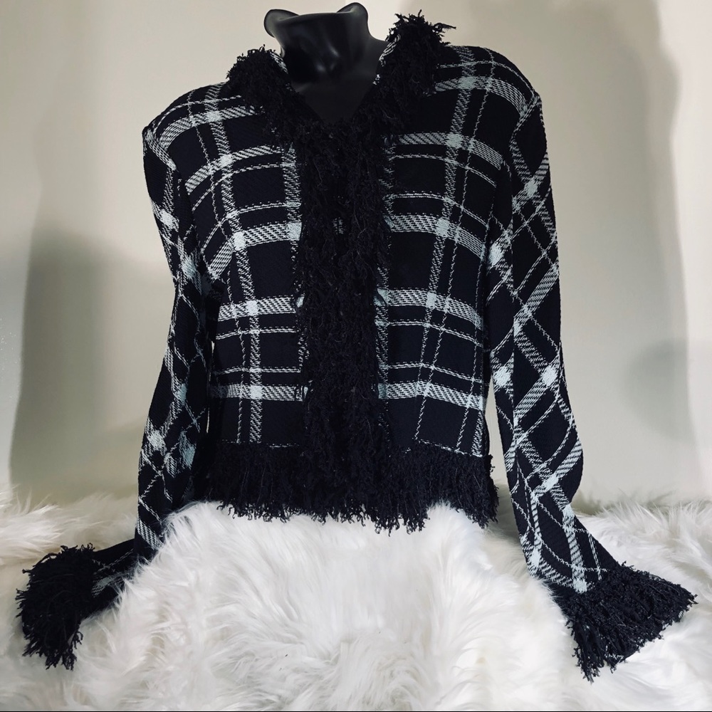 St John Black/light blue fringe trim jacket size16